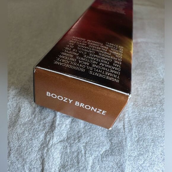 Fenty Beauty by Rihanna Glitty Lid Shimmer Liquid Eyeliner Color: Boozy Bronze - - Picture 5 of 6